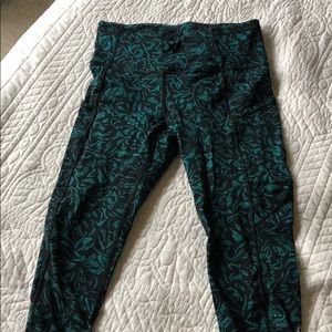 Women’s lululemon leggings